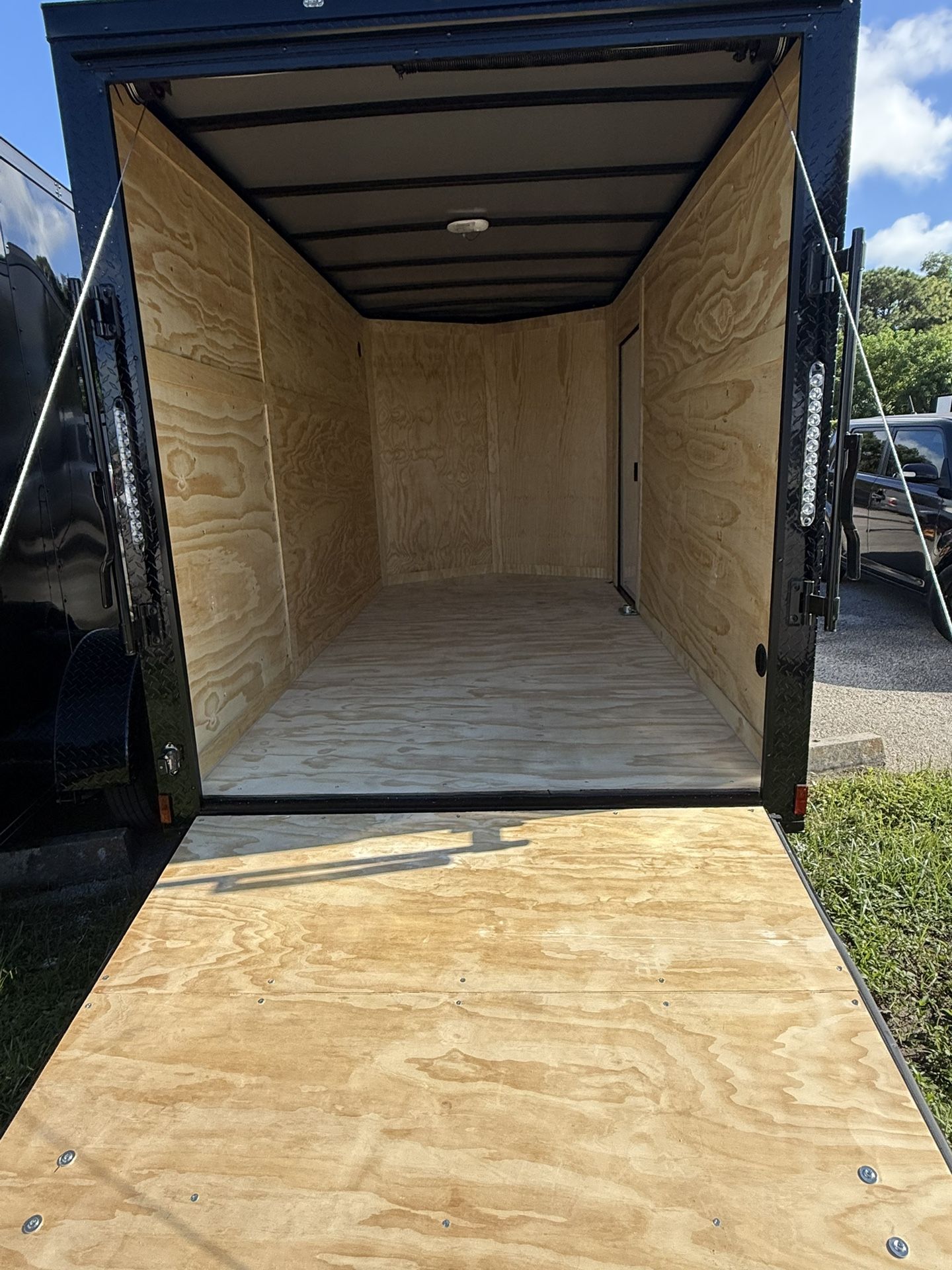 Trailer Enclosed 6 X 12 Titanium Cargo Just Beautiful