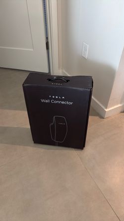 Tesla Wall Connector