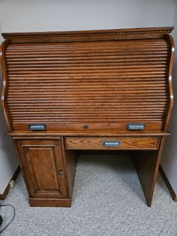 Rolltop Desk