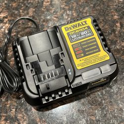 New DCB1104 4 Amp Fast Charger, Pick Up In Fife Or Skyway Seattle 