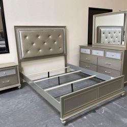 Lila Champagne Panel Bedroom Set