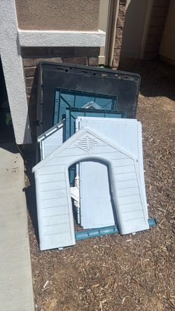 Free large dog house