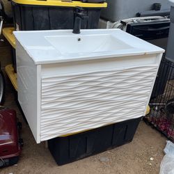 Floating Vanity/ Sink 
