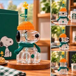 Starbucks x Peanuts Snoopy