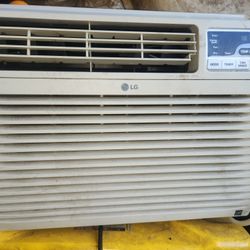 Window Air Conditioner 