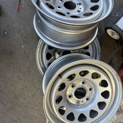  Chevy Colorado Stock Rims 17” $250 Will Fit 2023-2026 