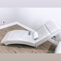 Massage Chair Lounge with Remote Control 