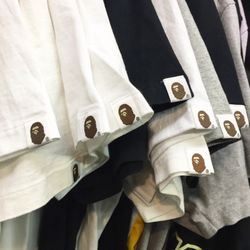 Bape supreme palace guess Tommy Jordan box logo bapesta bathing ape