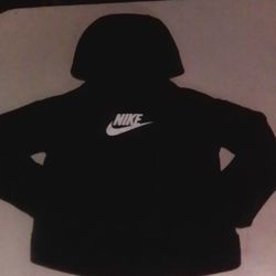 3 Nike tops 