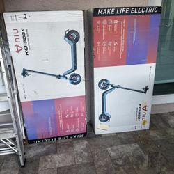 NIU KQi300x Electric Kick Scooter