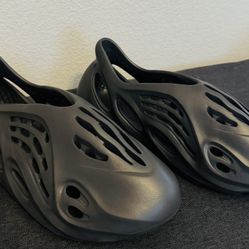 Adidas Yeezy Foam Rnr Onyx Wore Once Mens Sz 9!