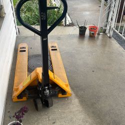 Pallet Jack
