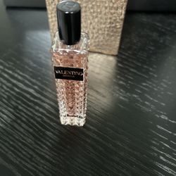 Valentino Womens Perfume 