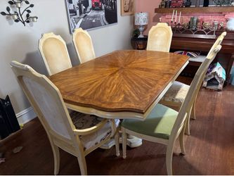 Dining room set