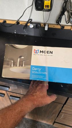 Bath faucet brushed nickel