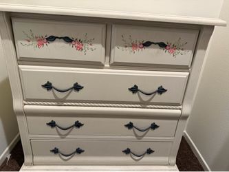 Bedroom set