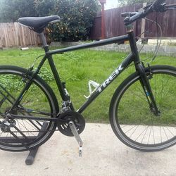 TREK FX 7.2  24 Speed Hybrid 700 Rims 23 Frame