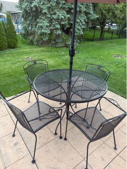 Patio set