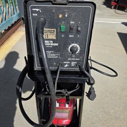Chicago Welder 180 Mig Welder, cart, Bottle, Mask