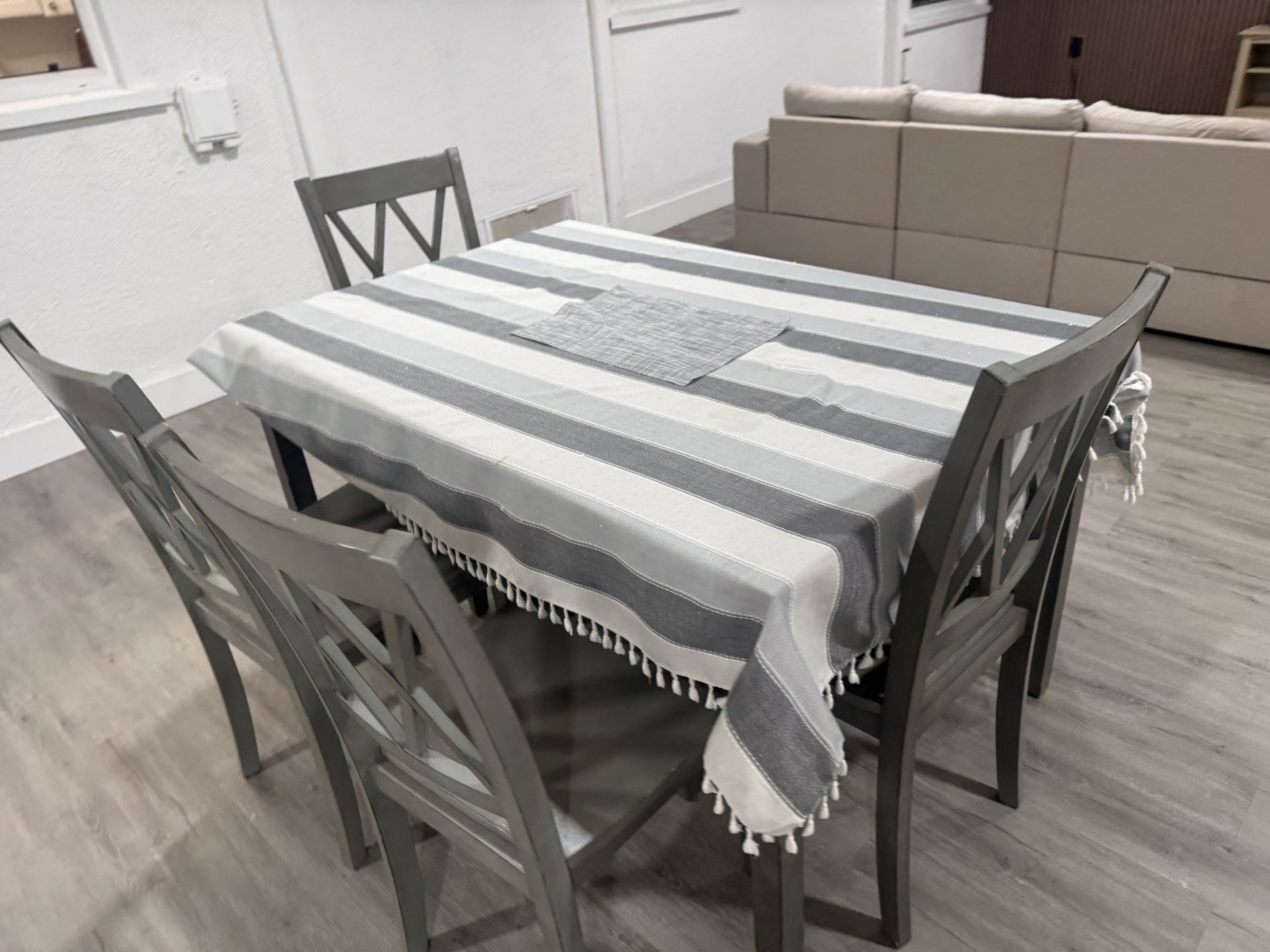 Dining Table Set