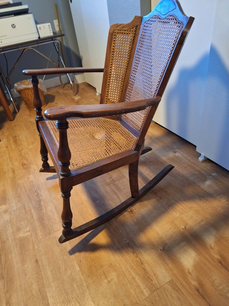 Cane Rocker