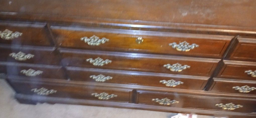 Bed And Dresser Set