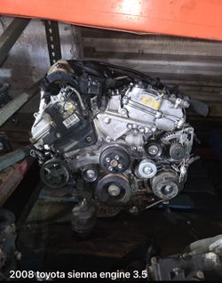Motores y transmisiones 305/590/3018