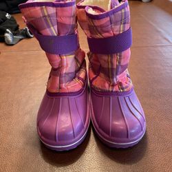 Size 3 Kids Snow Boot