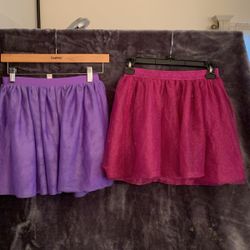 2 Girls Cat And Jack Skirts 