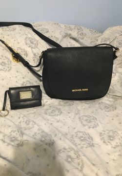 Michael Kors cross body And wallet