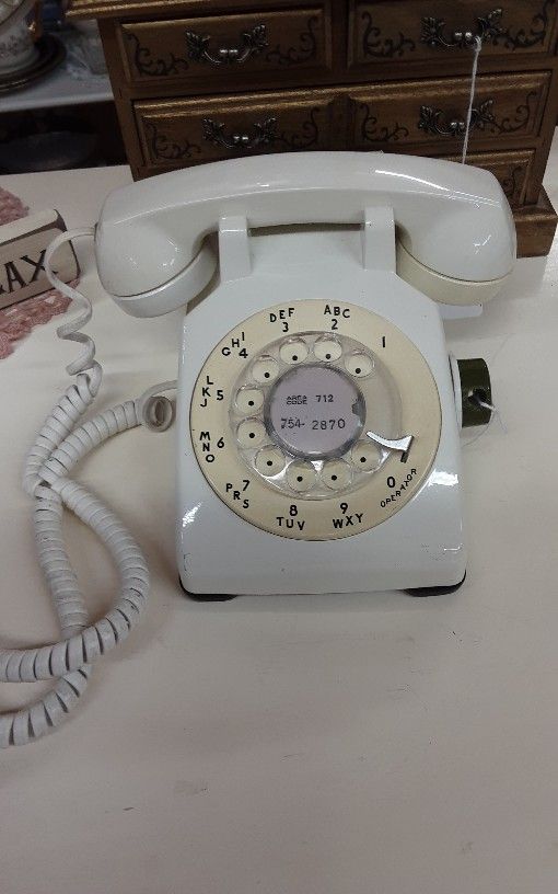 Western Bell Rotary Phone Model 500- Located In Shelton