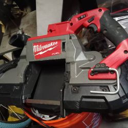 M18 Deep Cut Band Saw