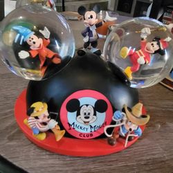 Mickey Disney Globe