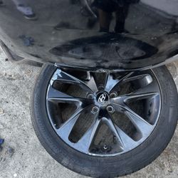 Génesis Coupe ‘13  Stock Wheels 