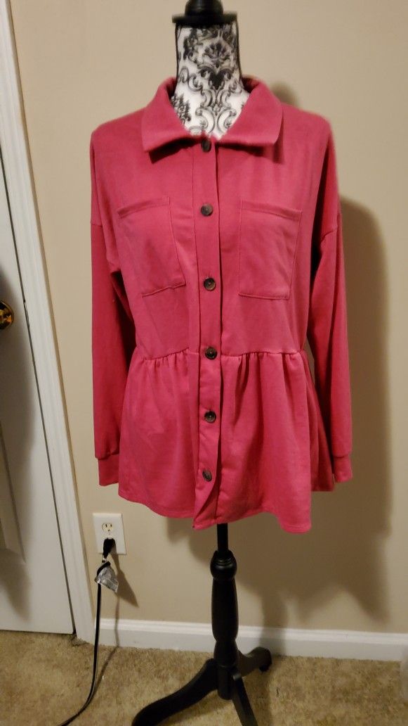 Perfectly Priscilla Fushia Button Down Shacket Size Medium