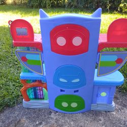 PJ Mask Headquarters With Working Elevator
