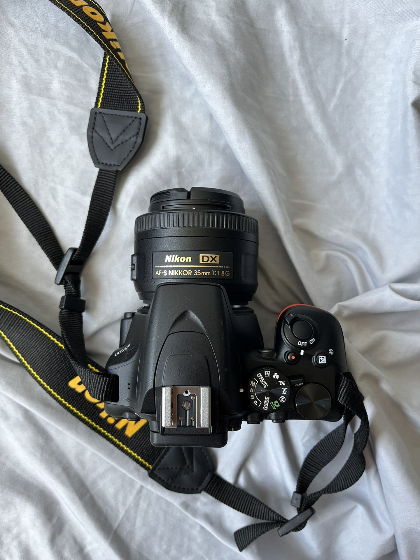 Nikon D3500 (Used less than 15 times) with 3 Lens