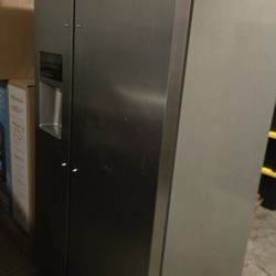 Frigidaire Galary Fridge