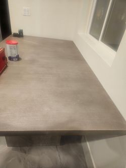 Free table