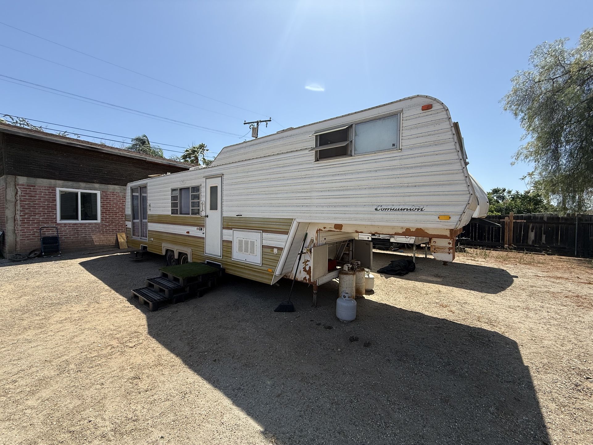 Super Clean Inside Trailer