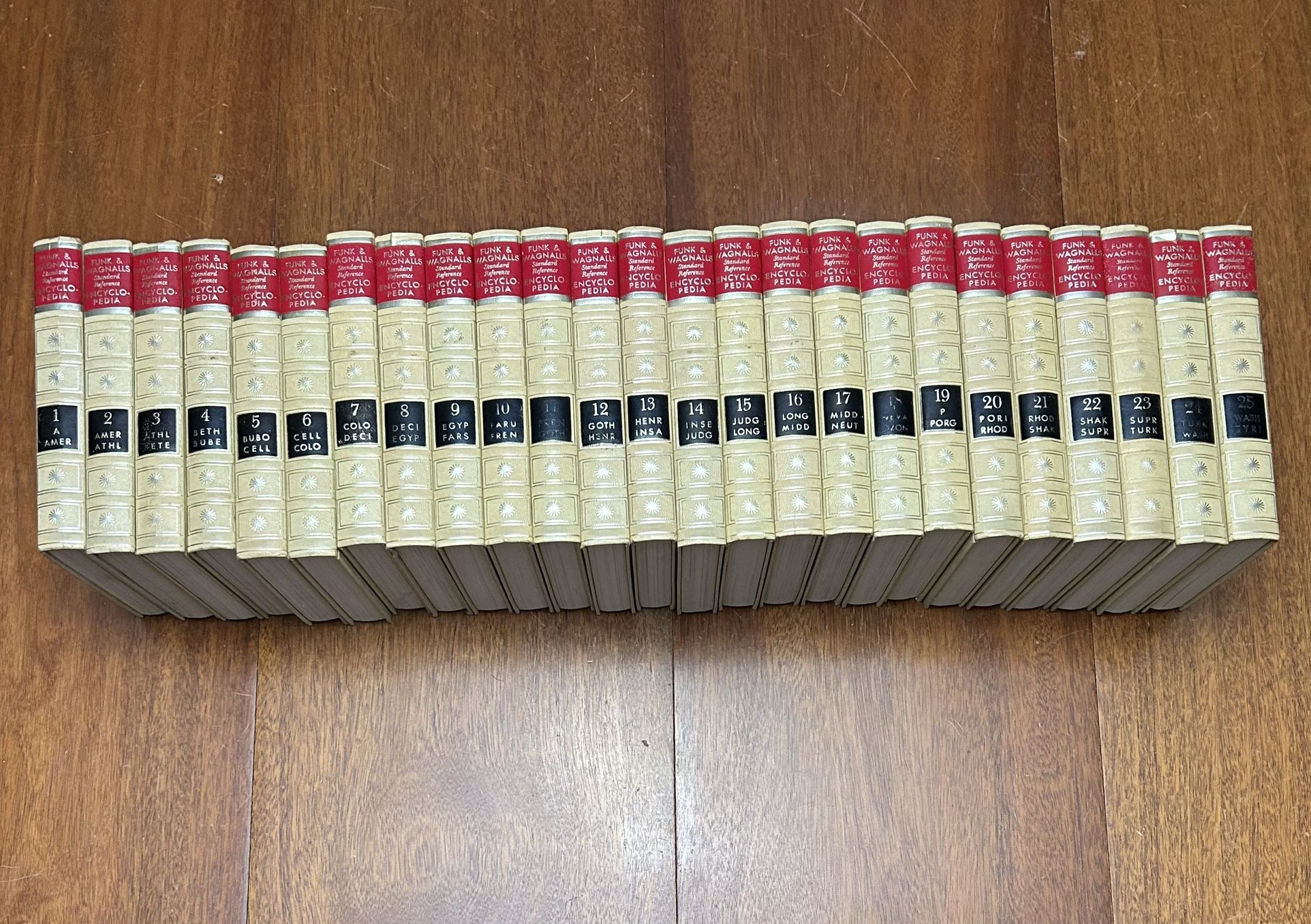 1966 Funk & Wagnalls Standard Reference Encyclopedia Complete Set 25 Volumes 