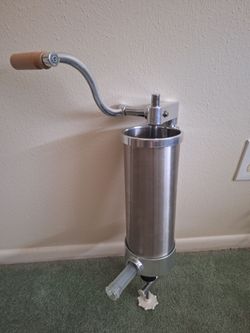 Sausage stuffer-brend new !!