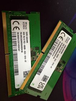 16GB (8GBx2) DDR5 4800mhz SODIMM. (Make an offer on one or both)
