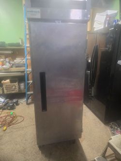 Delfield 27 Cubic Feet Stainless Steel Commercial Cooler Refrigerator