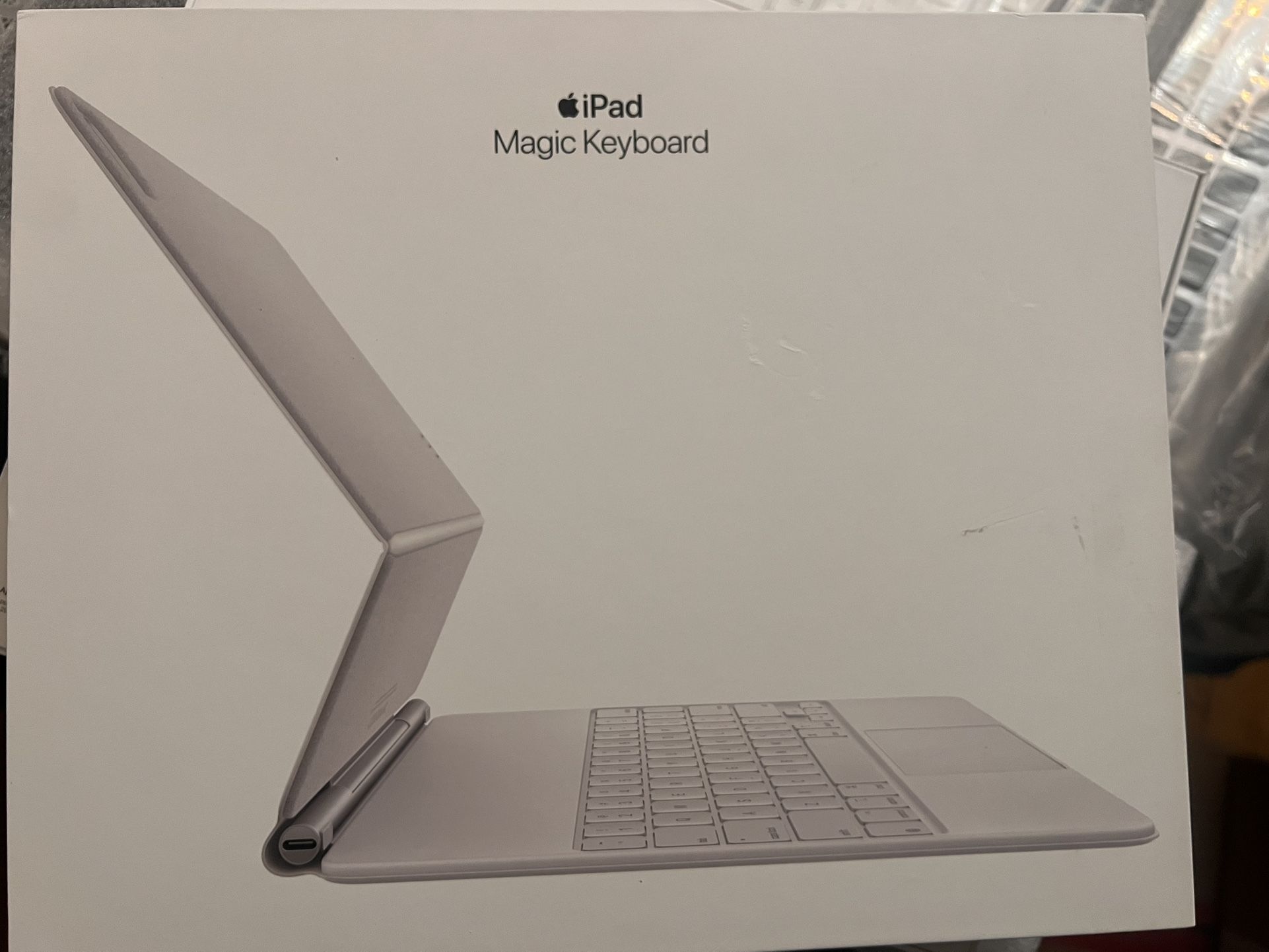 Ipad Magic Keyboard Like New!