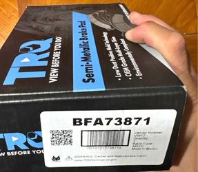 New TRQ Front Semi-Metallic Brake Pads BFA73871 – Toyota RAV4, Matrix, Scion tC & More