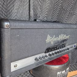 Hughes & Kettner Matrix 100 Guitar Head