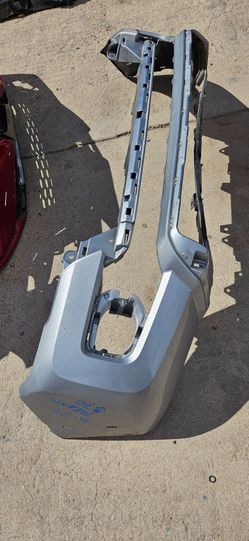 Toyota Tacoma front Bumper OEM