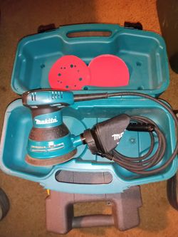 Makita Professional Orbital Palm Sander