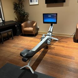 (PRO) HYDROW Rowing Machine